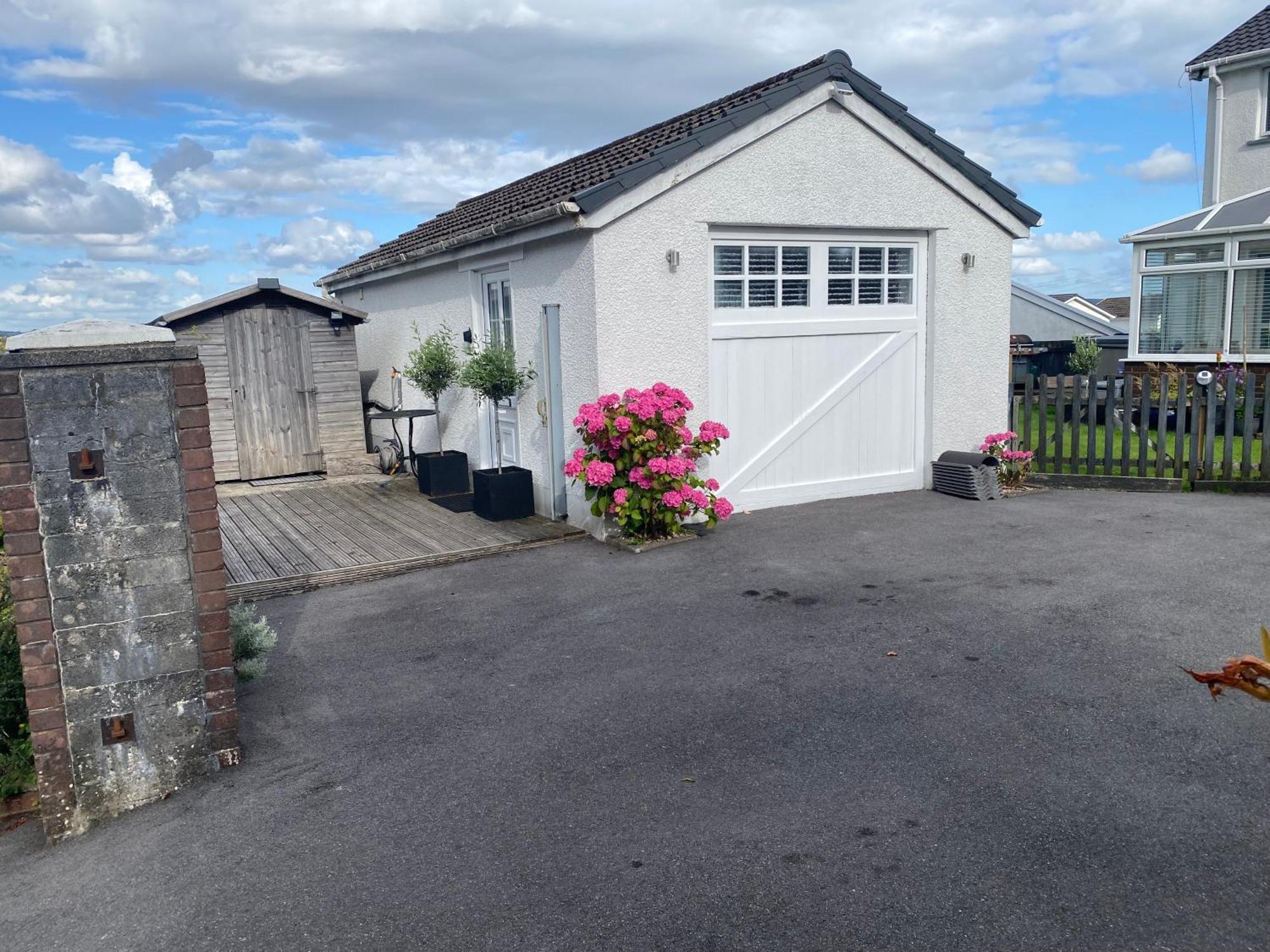 Bed and Breakfast The Shed Merthyr Tydfil Exterior foto