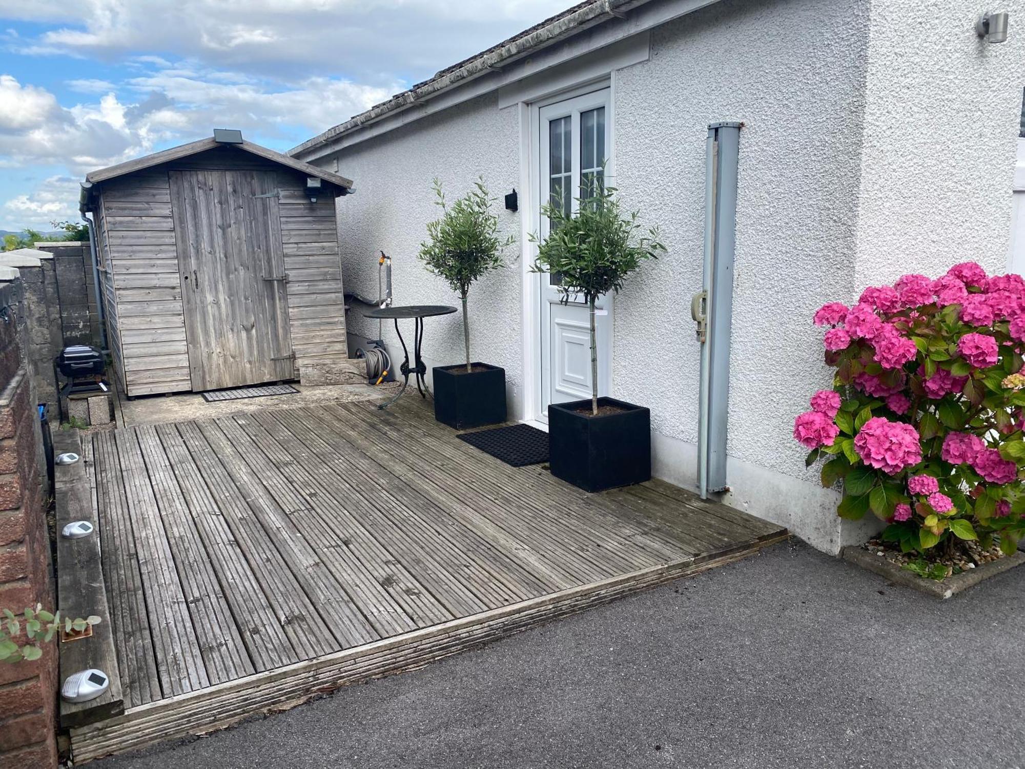 Bed and Breakfast The Shed Merthyr Tydfil Exterior foto